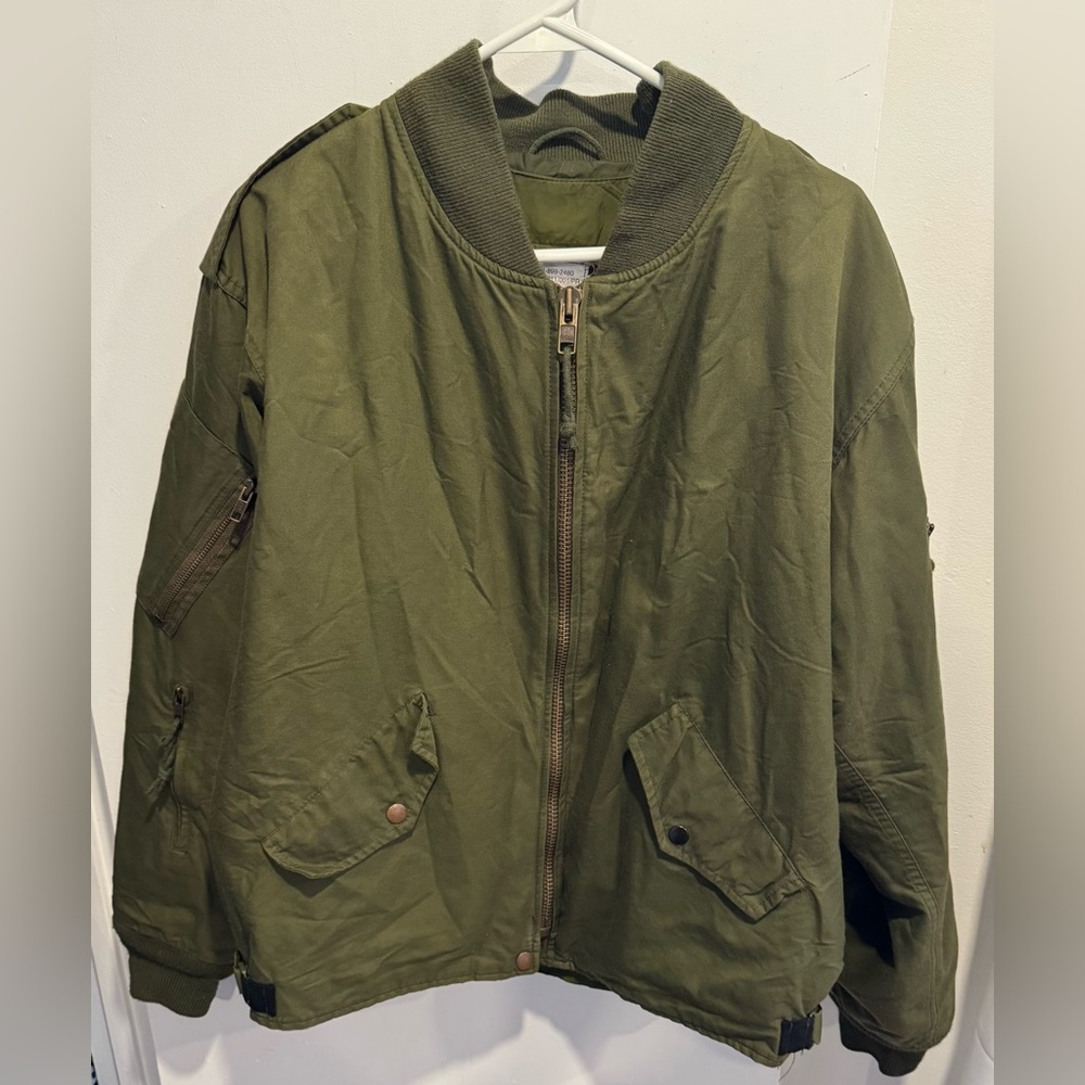 Vintage Canadian Armed Forces combat vehicle crew jacket bomber army green M/L